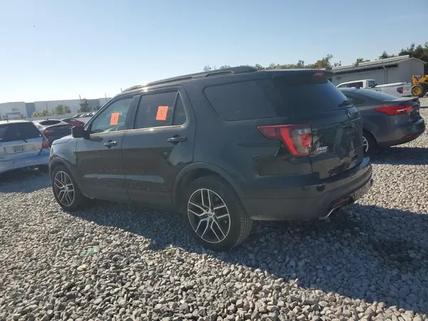 1FM5K8GTXHGE08714 2017 FORD EXPLORER - Image 2