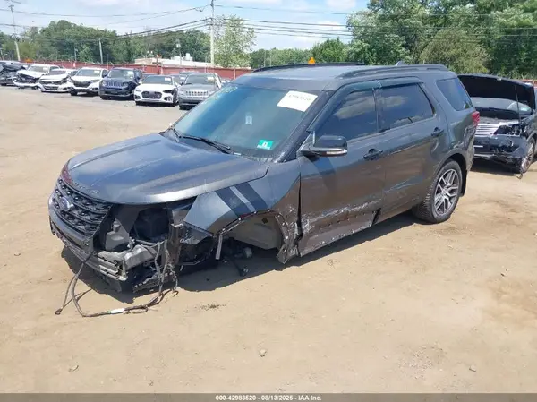 1FM5K8GTXHGE21950 2017 FORD EXPLORER - Image 2