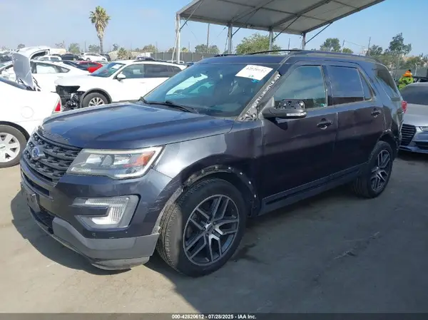 1FM5K8GTXHGE24380 2017 FORD EXPLORER - Image 2
