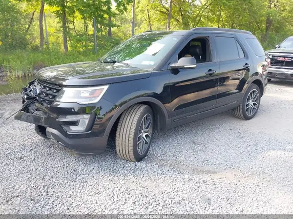 1FM5K8GTXHGE26582 2017 FORD EXPLORER - Image 2