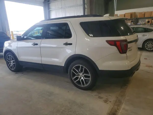 1FM5K8GTXHGE36917 2017 FORD EXPLORER - Image 2