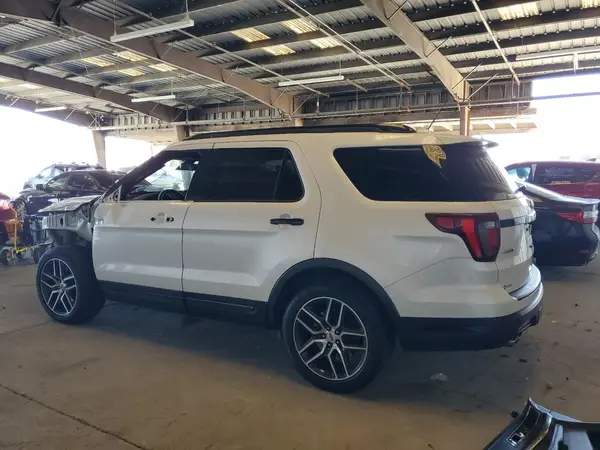 1FM5K8GTXJGA56529 2018 FORD EXPLORER - Image 2