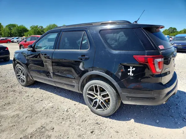1FM5K8GTXJGA82600 2018 FORD EXPLORER - Image 2