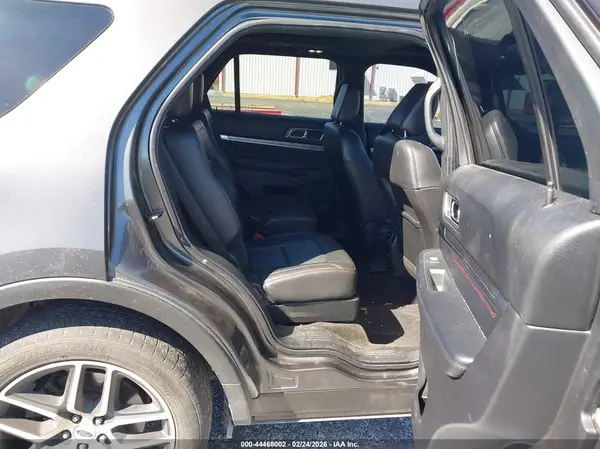 1FM5K8GTXJGB03381 2018 FORD EXPLORER - Image 8