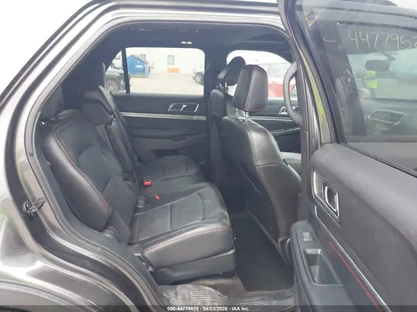 1FM5K8GTXJGB53021 2018 FORD EXPLORER - Image 8