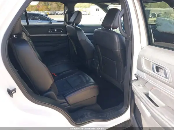 1FM5K8GTXJGB85015 2018 FORD EXPLORER - Image 8