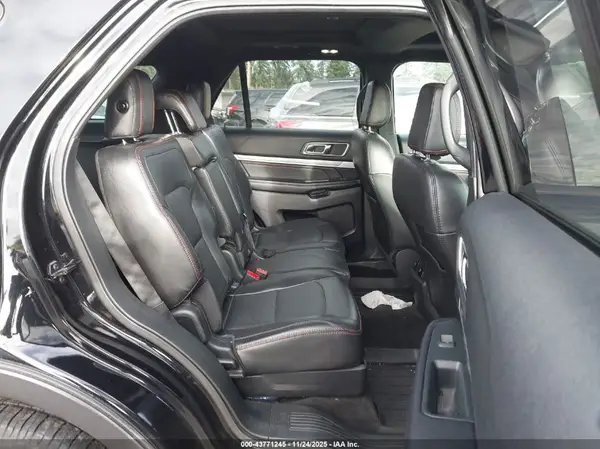1FM5K8GTXJGC28686 2018 FORD EXPLORER - Image 8