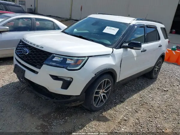 1FM5K8GTXJGC47402 2018 FORD EXPLORER - Image 2