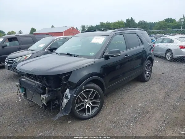 1FM5K8GTXJGC64779 2018 FORD EXPLORER - Image 2