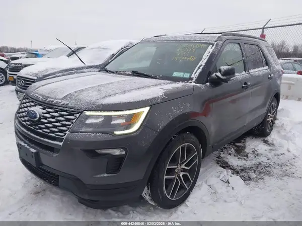 1FM5K8GTXJGC82795 2018 FORD EXPLORER - Image 2