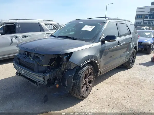 1FM5K8GTXKGB38634 2019 FORD EXPLORER - Image 2