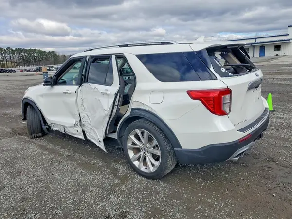 1FM5K8HC1RGA00666 2024 FORD EXPLORER - Image 2