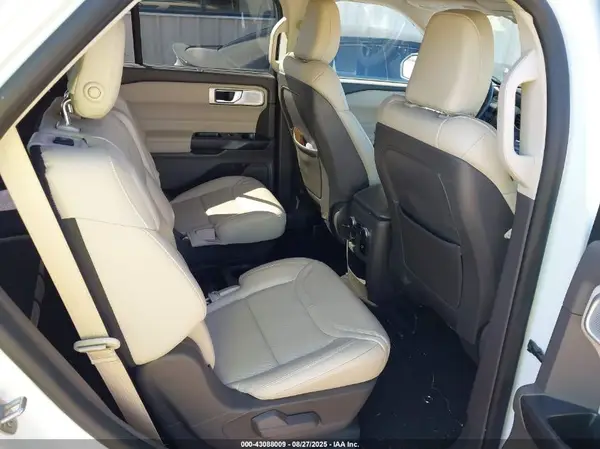 1FM5K8HC2LGC74210 2020 FORD EXPLORER - Image 8