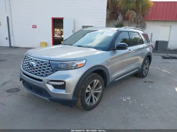 1FM5K8HC5LGD19138 2020 FORD EXPLORER - Image 2