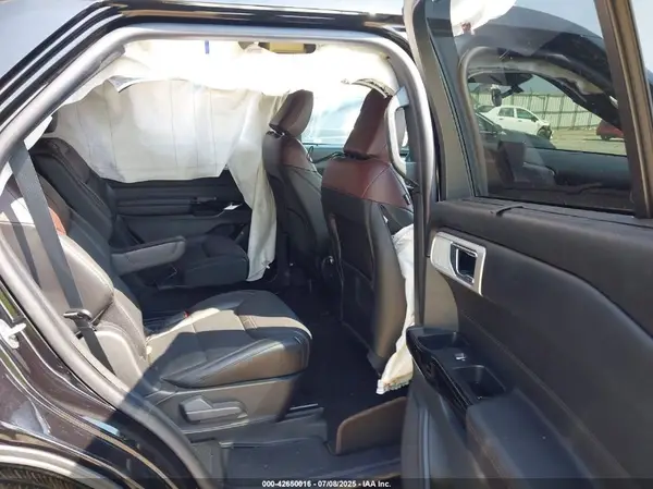 1FM5K8HC7NGB00765 2022 FORD EXPLORER - Image 8