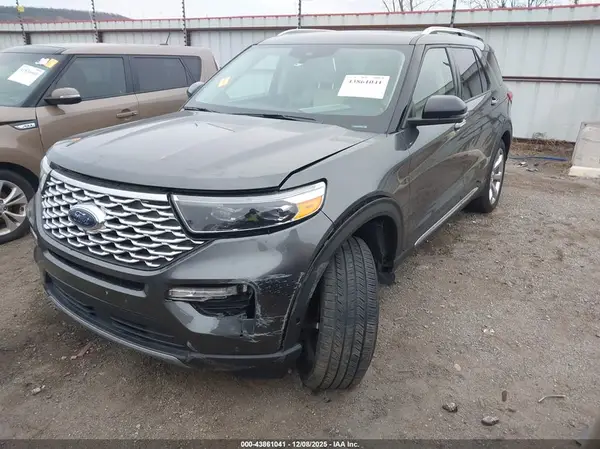 1FM5K8HC8LGC28252 2020 FORD EXPLORER - Image 2