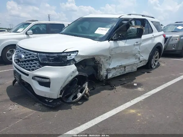 1FM5K8HCXLGB45969 2020 FORD EXPLORER - Image 2