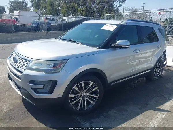 1FM5K8HT0GGB86827 2016 FORD EXPLORER - Image 2