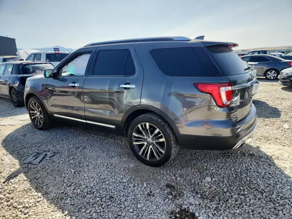 1FM5K8HT0GGC71750 2016 FORD EXPLORER - Image 2