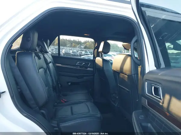 1FM5K8HT0HGC05250 2017 FORD EXPLORER - Image 8