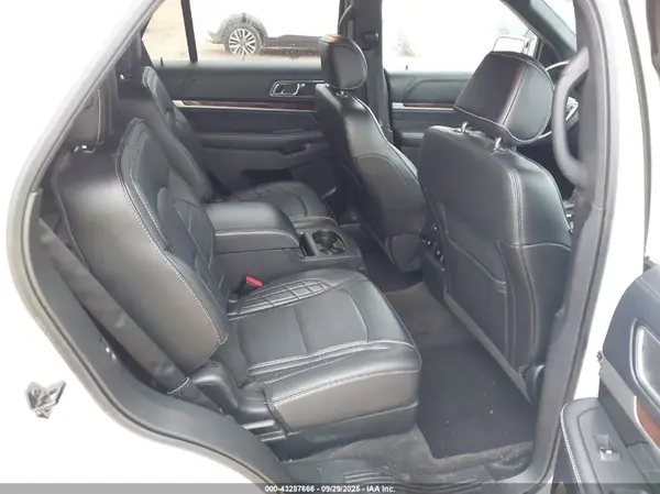 1FM5K8HT0HGC59860 2017 FORD EXPLORER - Image 8