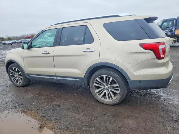 1FM5K8HT0HGC74293 2017 FORD EXPLORER - Image 2