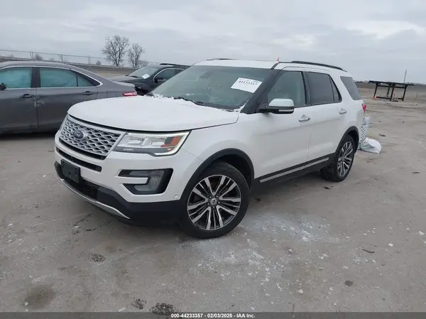 1FM5K8HT1GGB40195 2016 FORD EXPLORER - Image 2