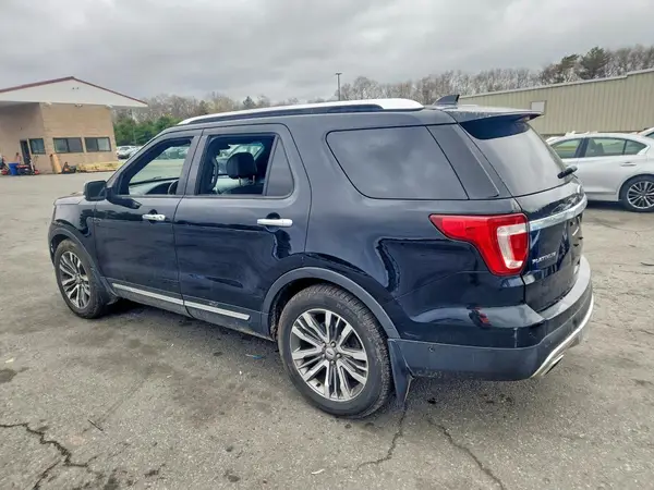1FM5K8HT1GGC19088 2016 FORD EXPLORER - Image 2