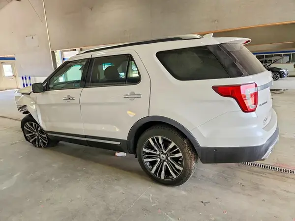 1FM5K8HT1GGC55427 2016 FORD EXPLORER - Image 2
