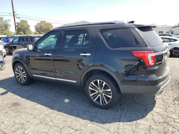 1FM5K8HT1GGC56805 2016 FORD EXPLORER - Image 2