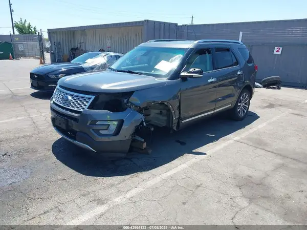 1FM5K8HT1GGC87889 2016 FORD EXPLORER - Image 2