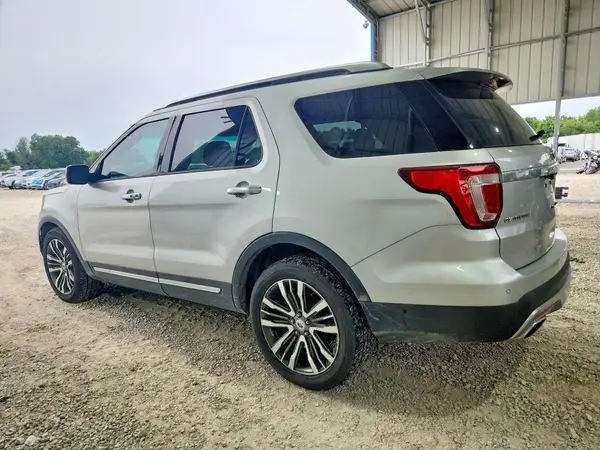 1FM5K8HT1GGD01984 2016 FORD EXPLORER - Image 2