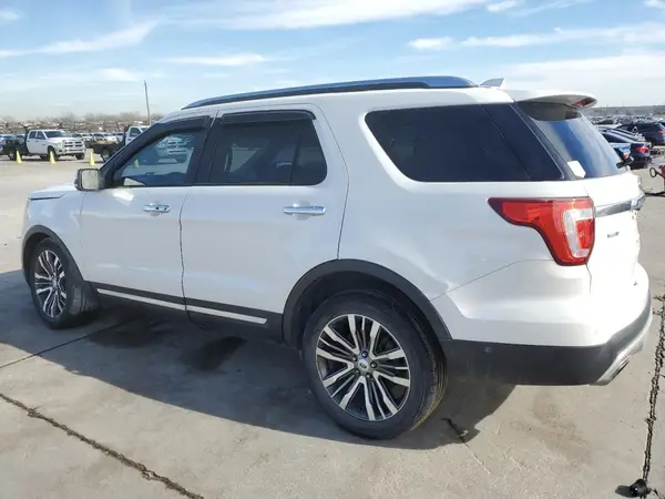 1FM5K8HT1HGA06952 2017 FORD EXPLORER - Image 2