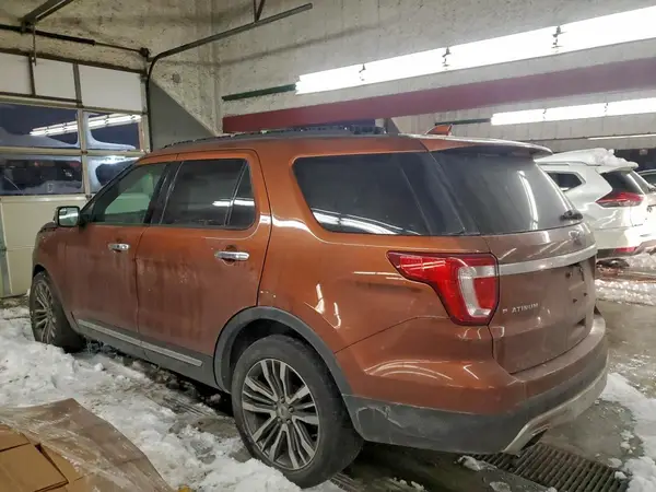 1FM5K8HT1HGB16755 2017 FORD EXPLORER - Image 2