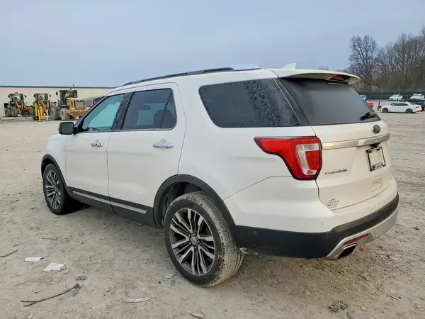 1FM5K8HT1HGE22032 2017 FORD EXPLORER - Image 2