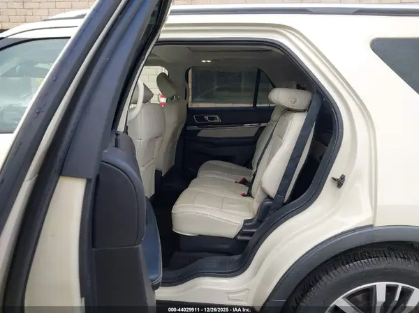 1FM5K8HT1JGB18429 2018 FORD EXPLORER - Image 8