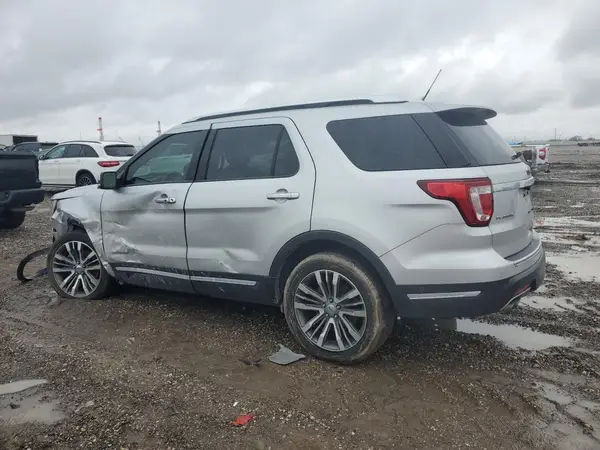 1FM5K8HT1JGC26419 2018 FORD EXPLORER - Image 2