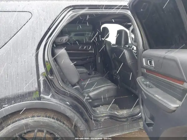 1FM5K8HT1KGA27064 2019 FORD EXPLORER - Image 8