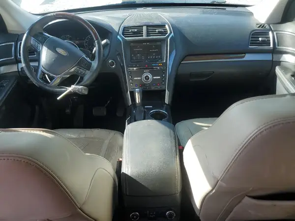 1FM5K8HT2GGA60372 2016 FORD EXPLORER - Image 8