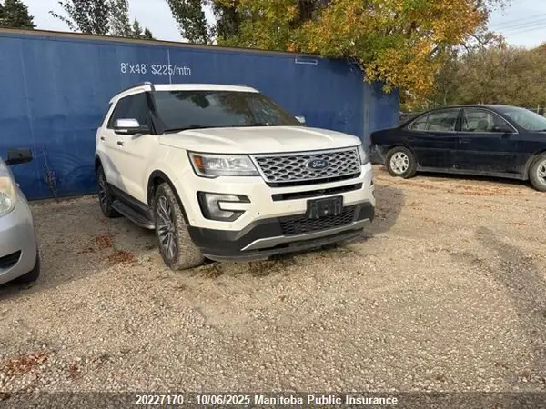 1FM5K8HT2GGC51967 2016 FORD EXPLORER - Image 1