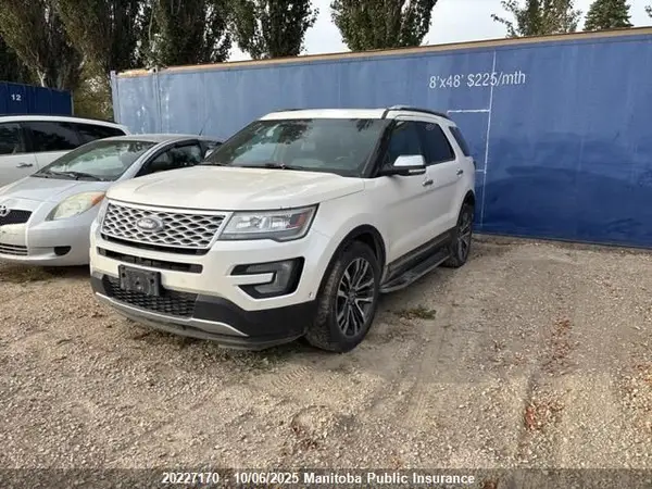 1FM5K8HT2GGC51967 2016 FORD EXPLORER - Image 2