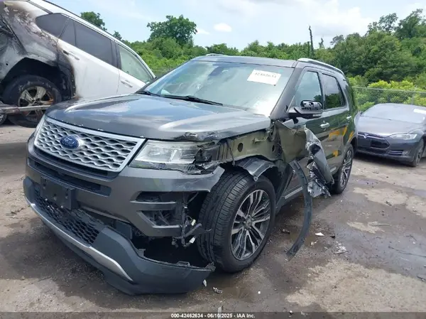 1FM5K8HT2GGD04330 2016 FORD EXPLORER - Image 2