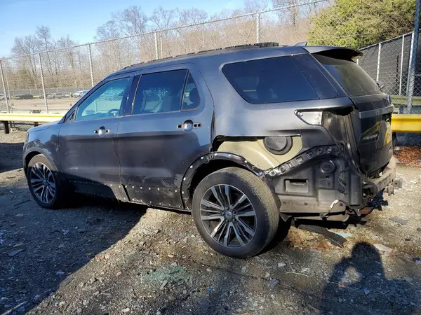 1FM5K8HT2HGA09231 2017 FORD EXPLORER - Image 2