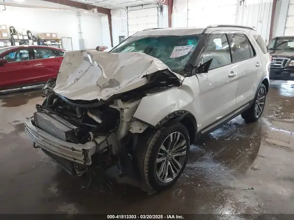 1FM5K8HT2HGA15966 2017 FORD EXPLORER - Image 2