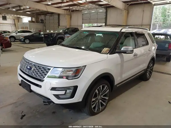 1FM5K8HT2HGA42875 2017 FORD EXPLORER - Image 2