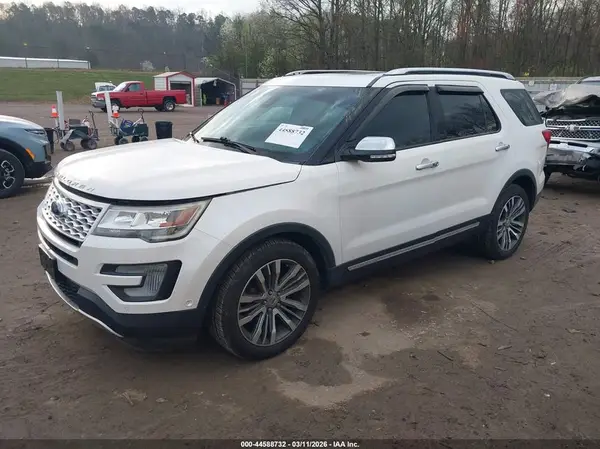 1FM5K8HT2HGB12584 2017 FORD EXPLORER - Image 2