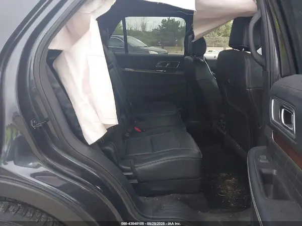 1FM5K8HT2HGB38425 2017 FORD EXPLORER - Image 8