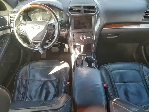 1FM5K8HT2HGB59985 2017 FORD EXPLORER - Image 8
