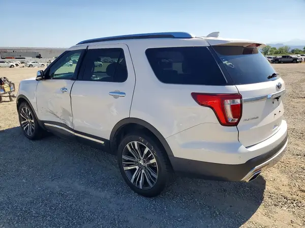 1FM5K8HT2HGB64457 2017 FORD EXPLORER - Image 2
