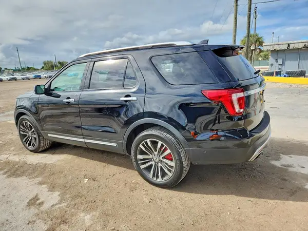 1FM5K8HT2HGC64302 2017 FORD EXPLORER - Image 2